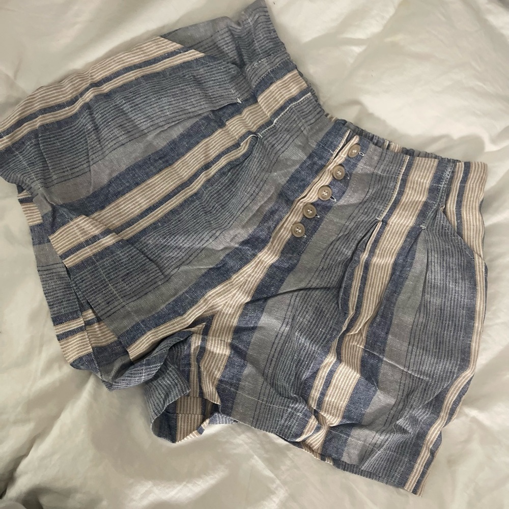 High Waist Blue and Cream Striped Shorts